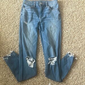 American Eagle High Waisted Jeans, Size 2